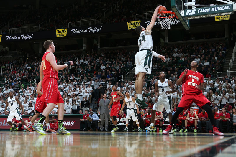 Als Deutscher in den USA mit Basketball Karriere machen - College Sport mit Monaco Sportstipendium